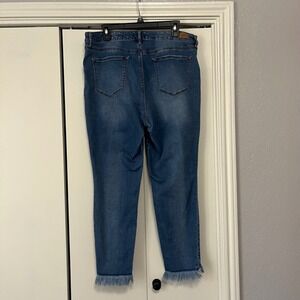 Sofia‎ Vergara Jeans Womens Size 14 Frayed Hem Denim Blue